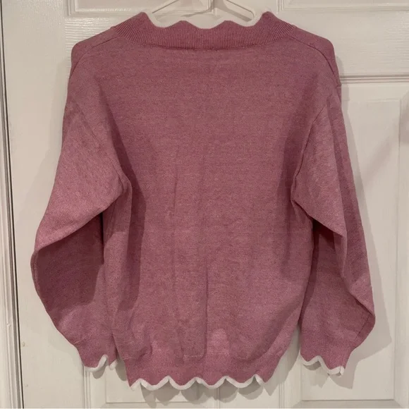 MISSLOOK Pink and White V-Neck Sweater with Scalloped Trim - Picture 2 of 3